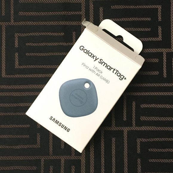 NWOT Samsung Galaxy Smart Tag Dark Grey 1 Pack - Picture 3 of 7